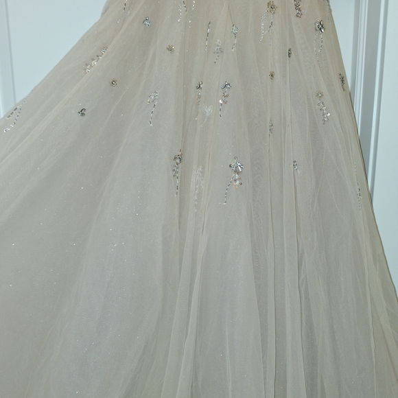 Elegant Sequin Embellished Prom Dress - Picture 6 of 7